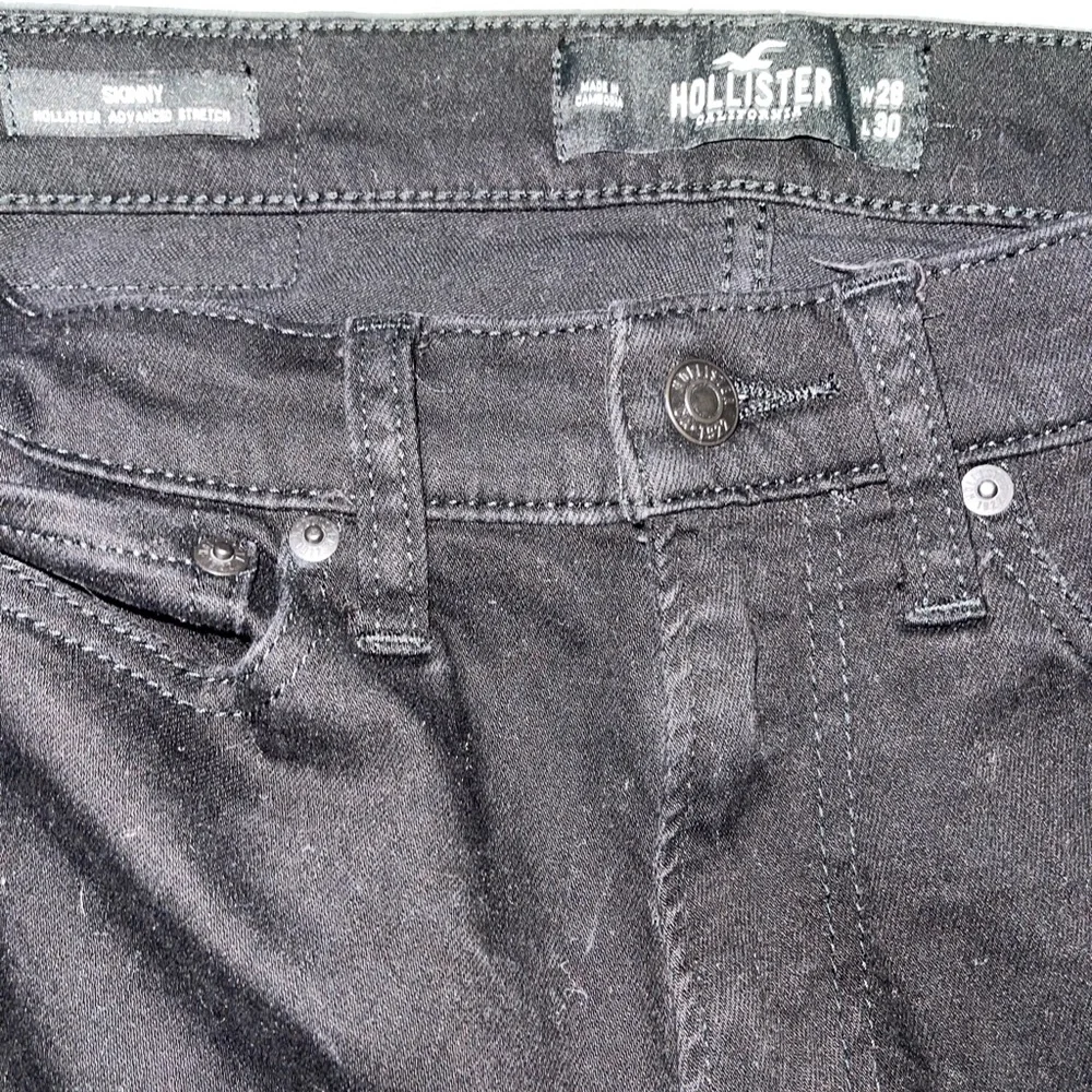 Hollister skinny black ripped jeans - Picture 7 of 7